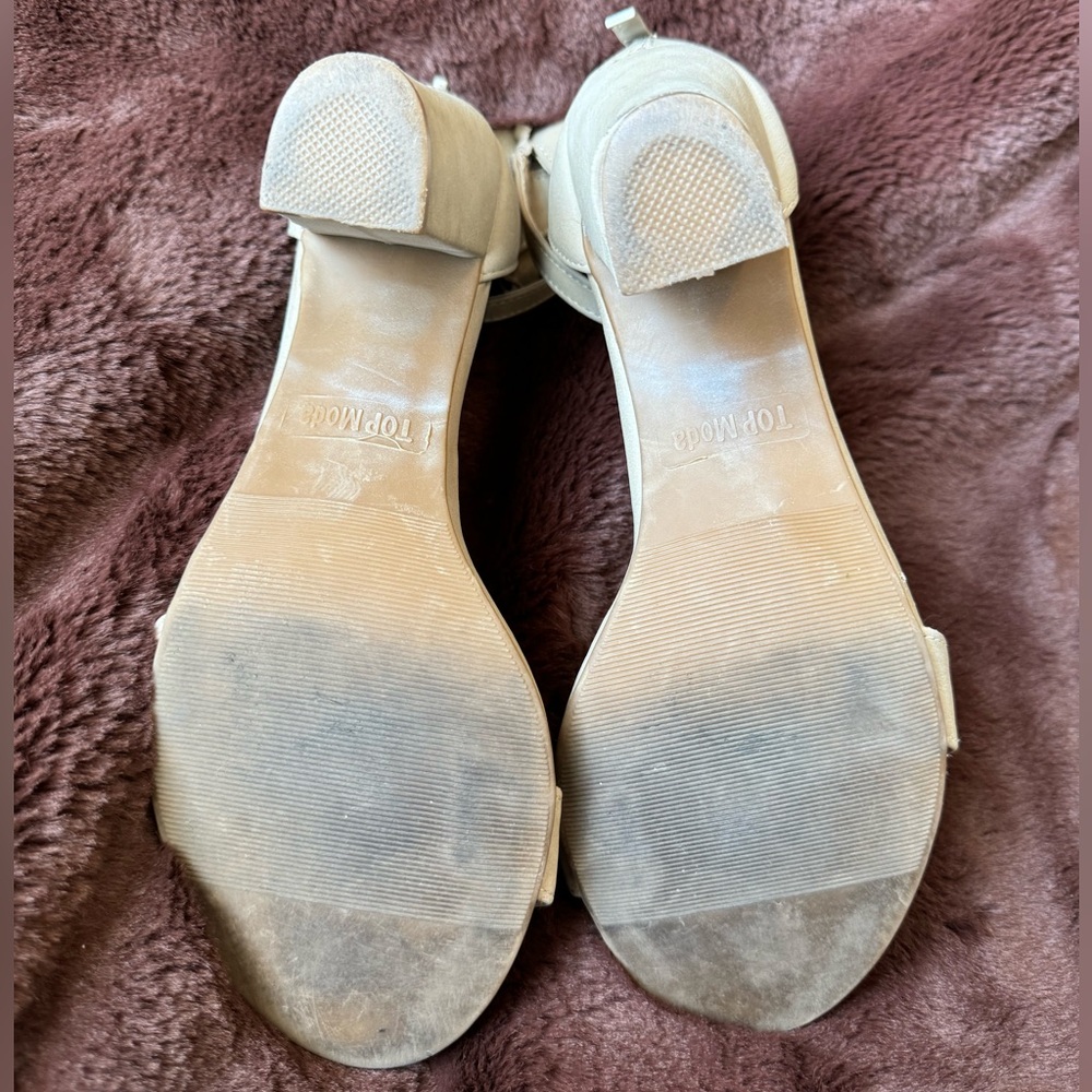Women’s Shoes